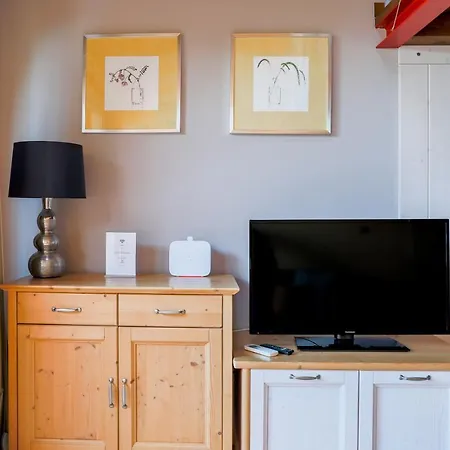 Cozy By Design Apartament